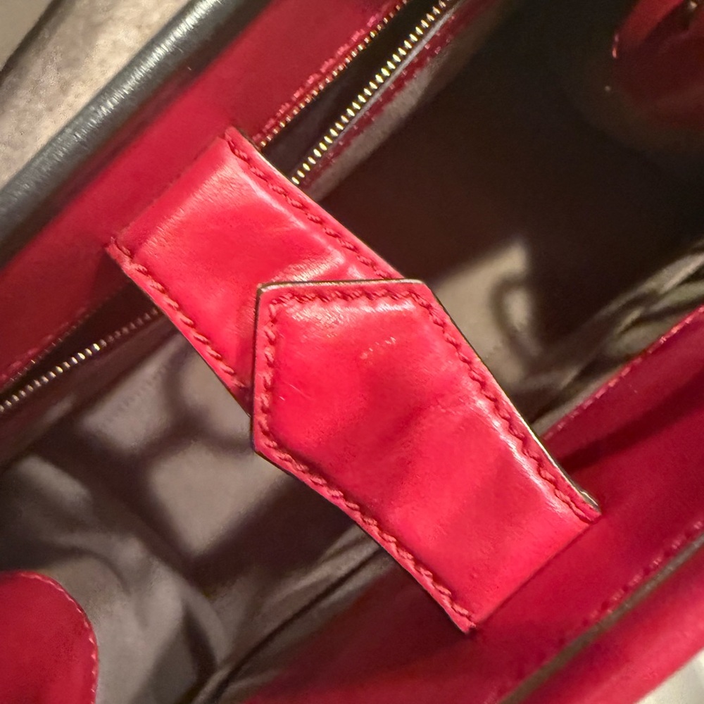 Fendi Women's Runway Red & Black Tote or Shoulder Bag EUC RARE - Picture 8 of 12